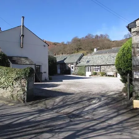 Farmhouse Cottage *